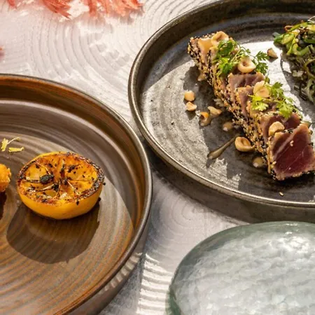 Cozy Brand New In The Heart Of דירה נאוסה