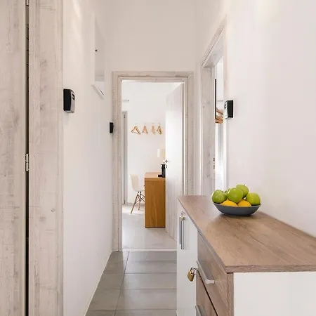 Cozy Brand New In The Heart Of Apartment Naousa (Paros)