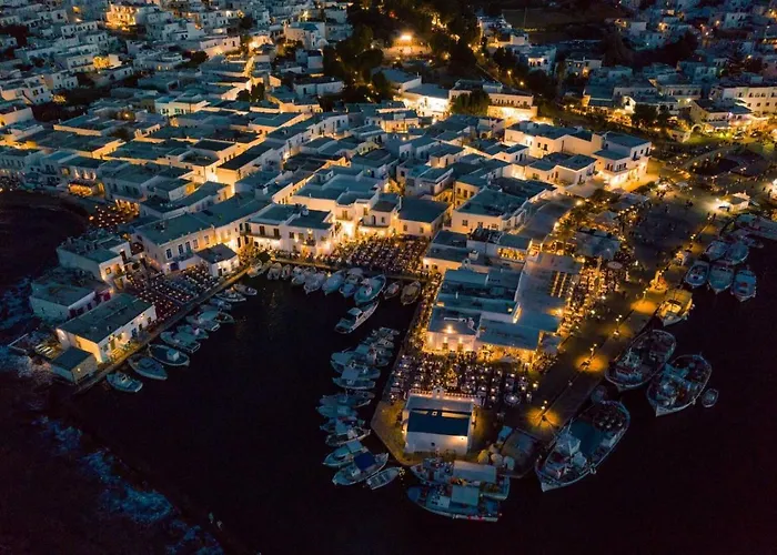 Cozy Brand New In The Heart Of Apartment *